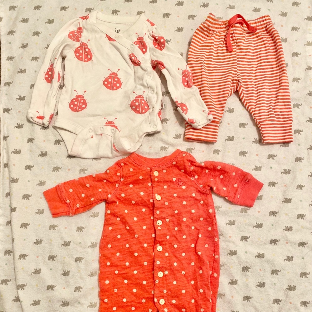 Baby Gap bodysuit, pants, one piece 0-3m